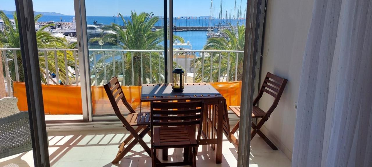 Bleuazur 2 Apartment Hyeres Bagian luar foto